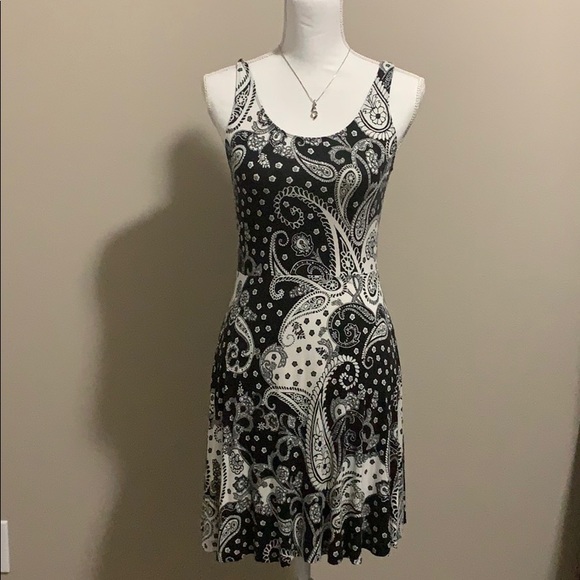 Express Dresses & Skirts - 🌸Paisley Print Skater Style Dress Size Medium